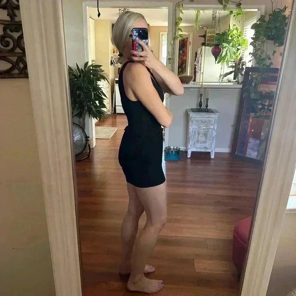 Urban outfitters romper - Picture 3 of 5